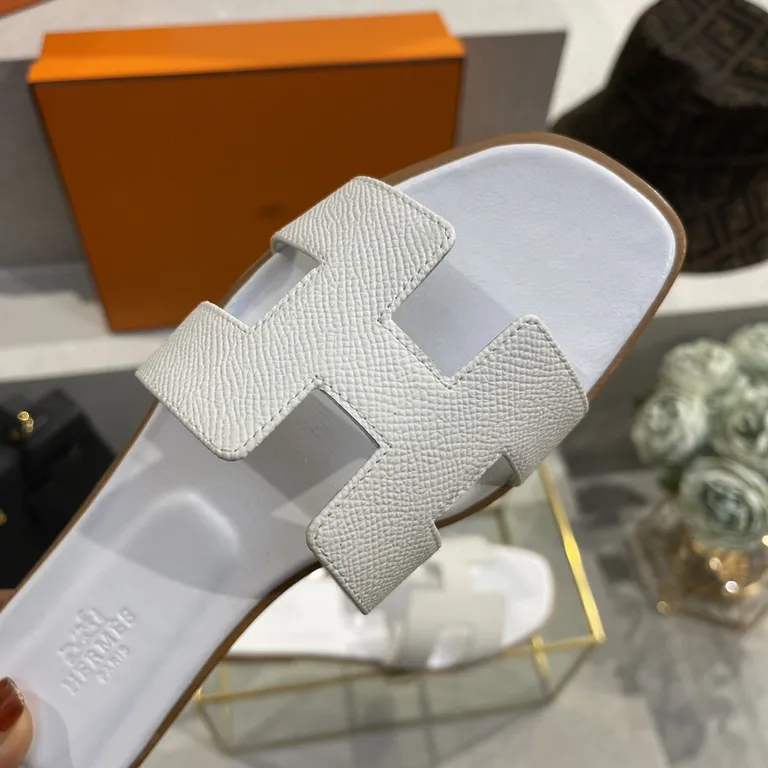 Hermes Shoe 